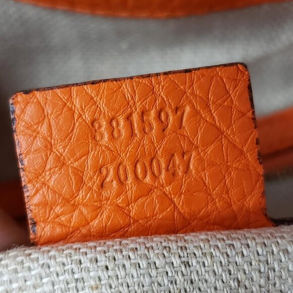 Gucci Bucket GG Canvas Medium Shoulder Bag 530-101025 - Picture 12 of 14